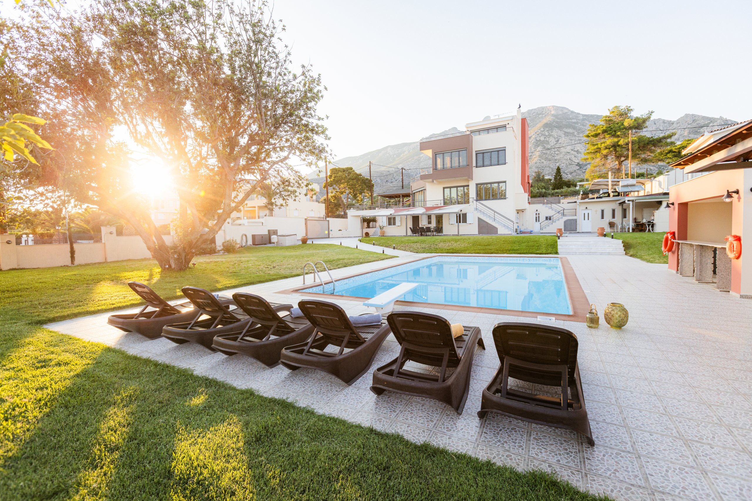 Villa Memories - Πολυτελής Βίλα στην Κινέτα για 15 άτομα